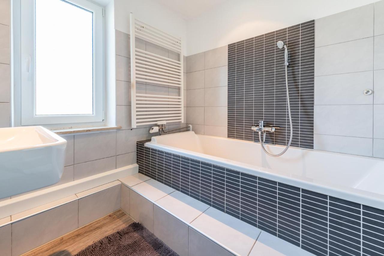 Ferienwohnung Fischach Экстерьер фото